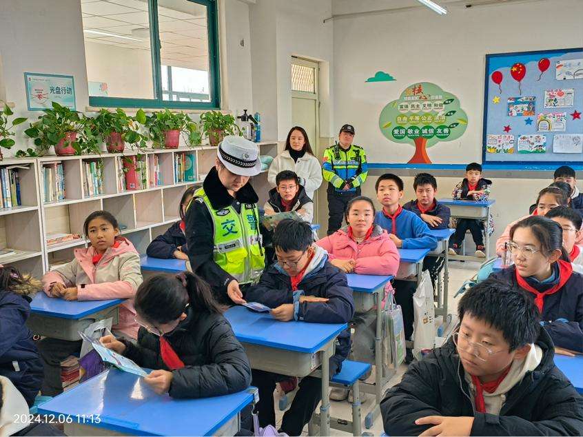 1225图片1.jpg