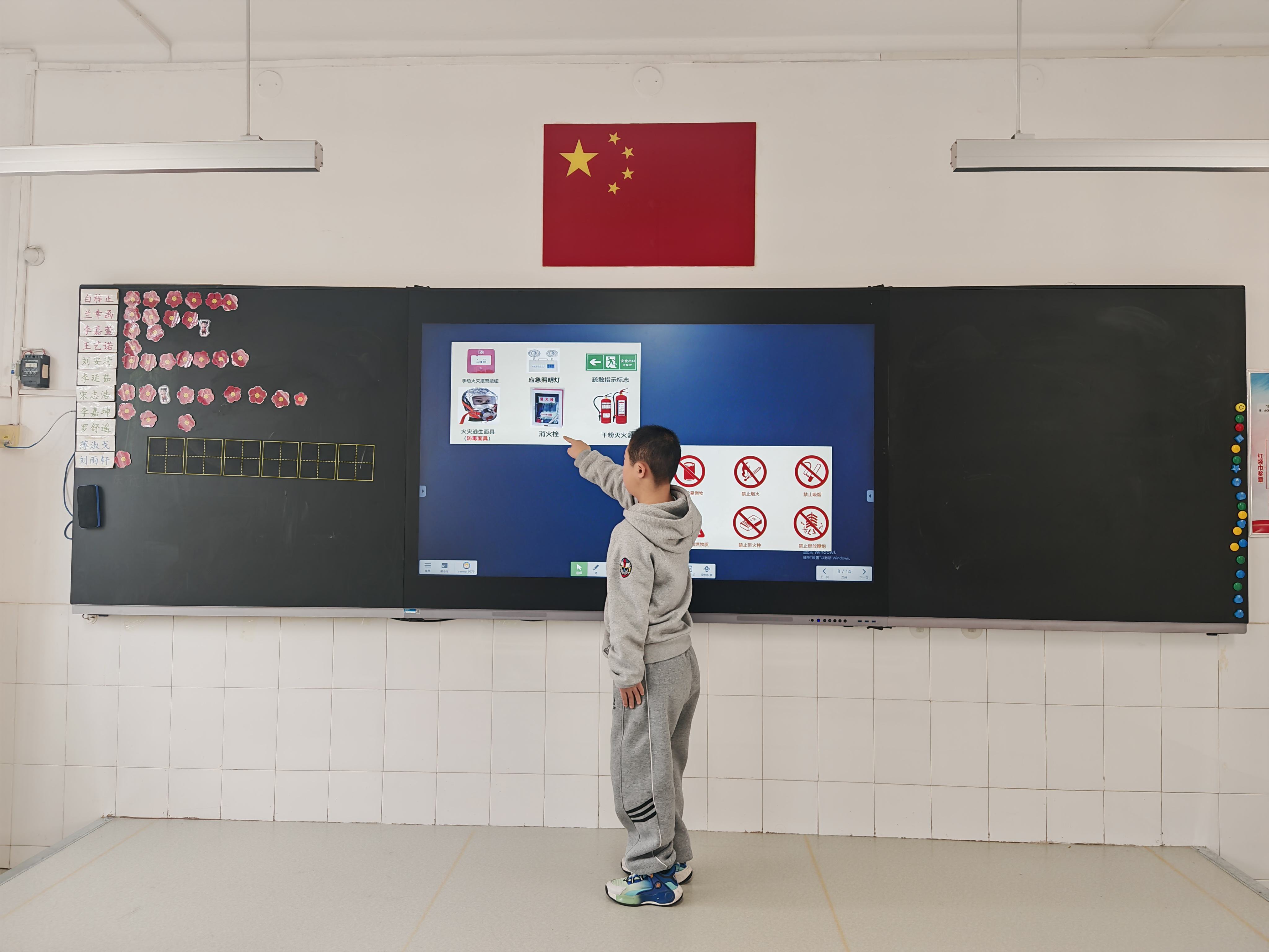 202510/31/0845042_45.jpg ccb9d6074f5dc050c58647c60b374f0.jpg