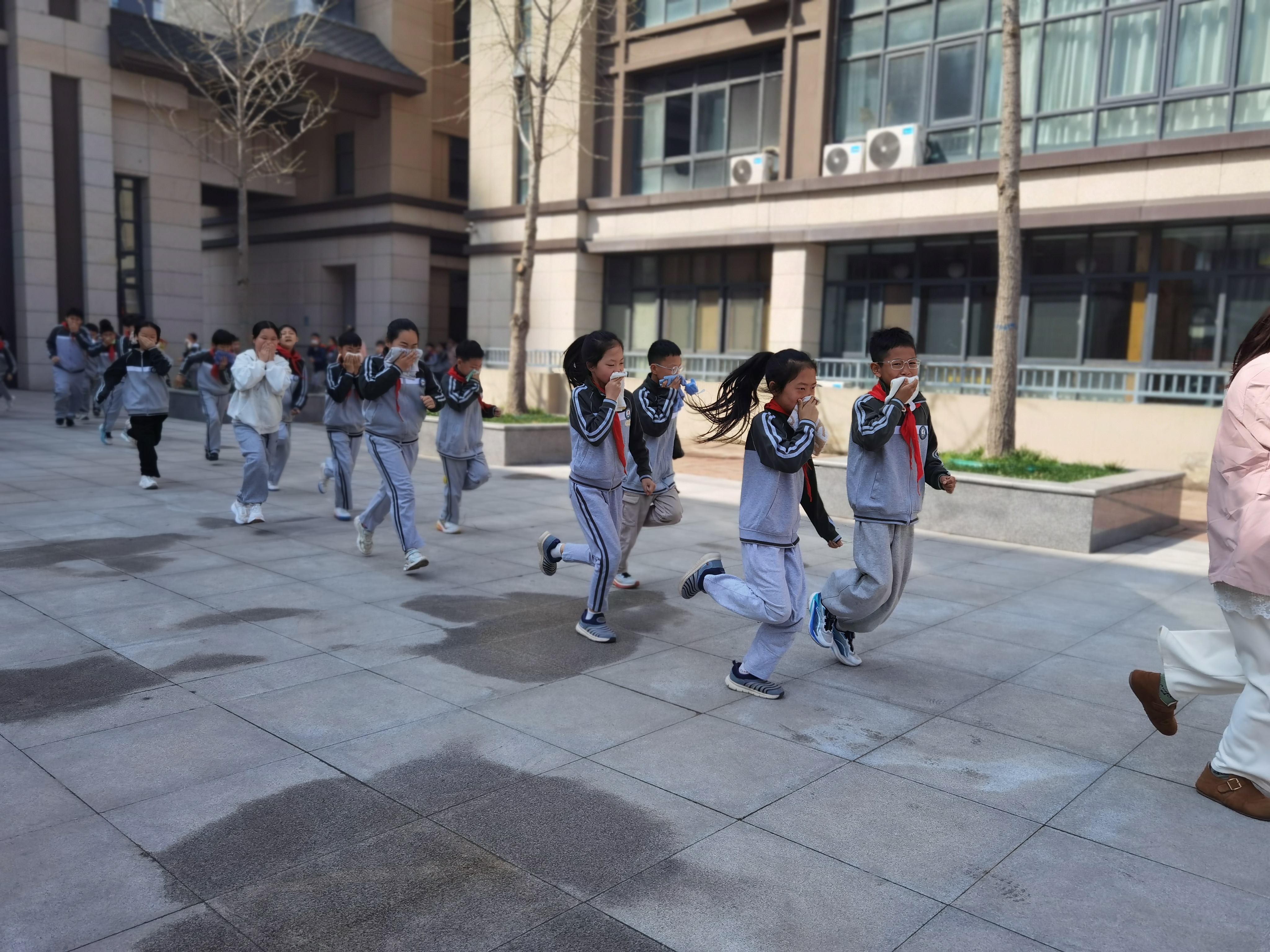 202603/27/0738281_29.jpg 5d7e3f97d6fa6ccad3cad565f854da1.jpg